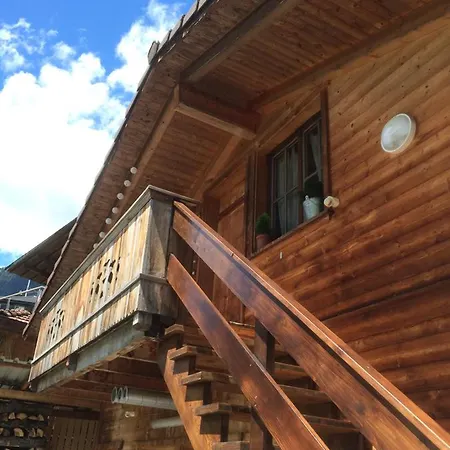 Chalet Diana Lakefront Ringgenberg Exterior photo